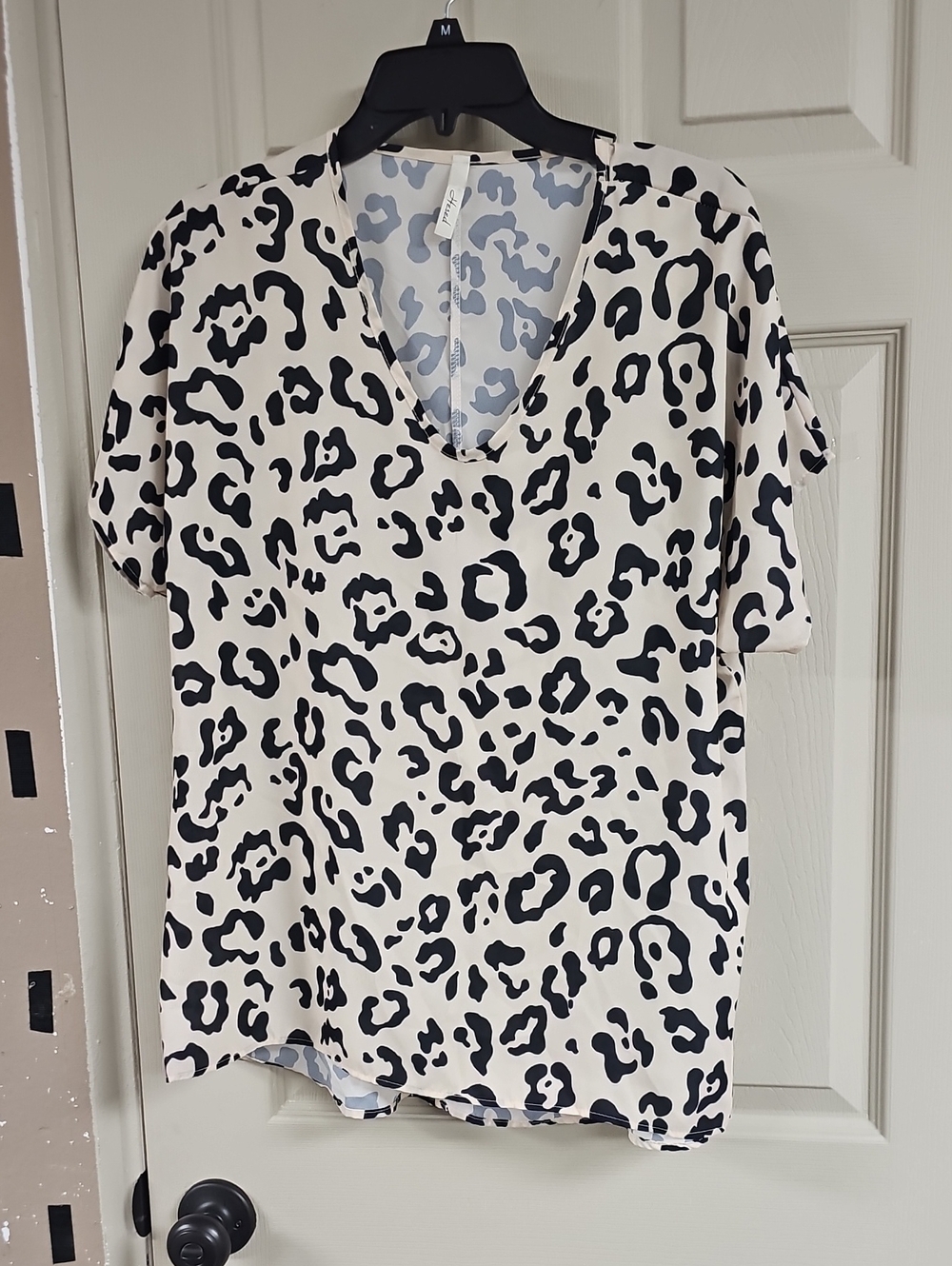 Womens Black & Cream Animal Print V-Neck Top